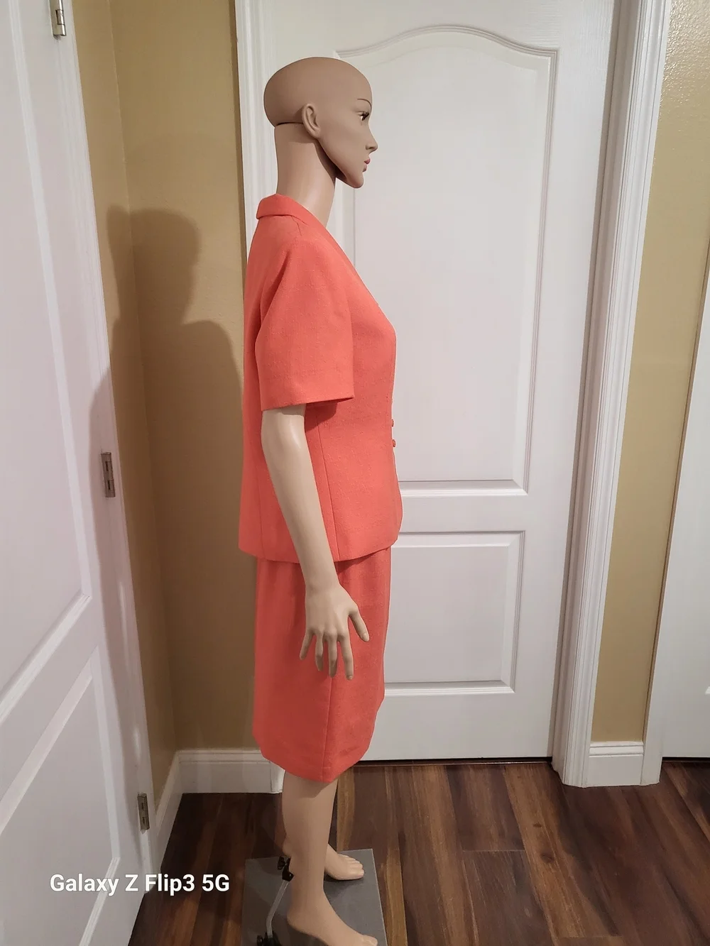 Kasper Coral-Orange Short Sleeve Skirt Suit Pre-owned 12P